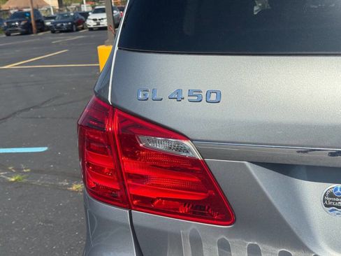 Used 2016 Mercedes-Benz GL 450 4MATIC image 34