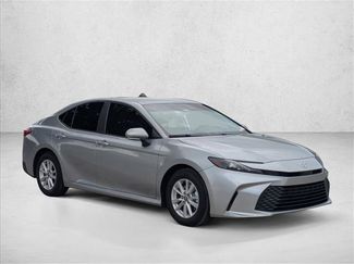 Used 2025 Toyota Camry LE FWD video 3
