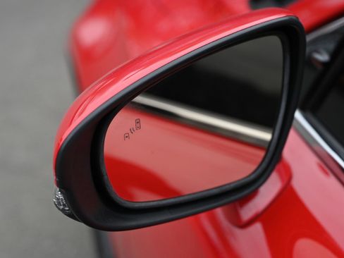 Used 2016 Lexus IS 300 4dr Sdn AWD w/ Navigation System Package image 12