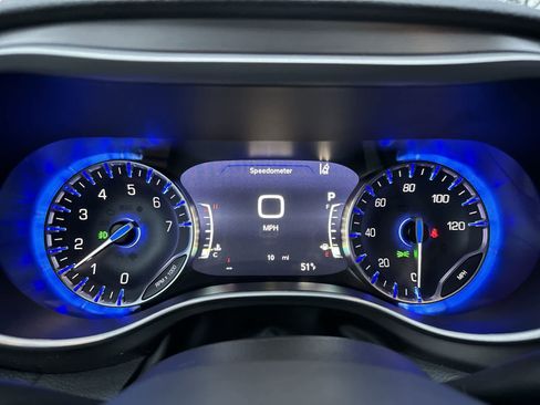 New 2026 Chrysler Pacifica Select w/ S Appearance Package image 12