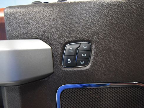 Used 2020 Ford F250 King Ranch w/ King Ranch Ultimate Package image 9