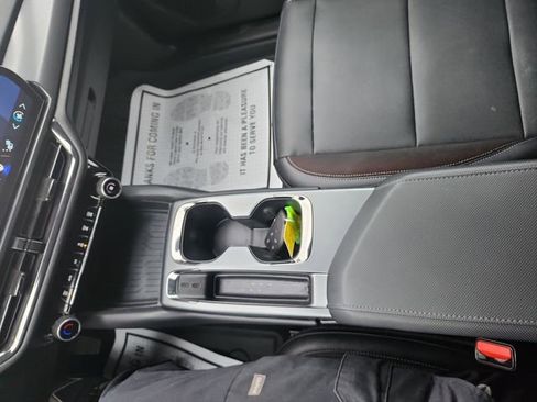 Used 2024 Chevrolet Equinox EV RS AWD/4WD image 30