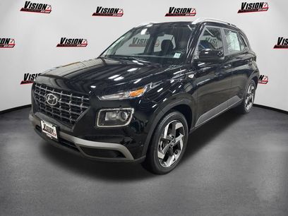 Used 2023 Hyundai Venue SEL w/ Cargo Package