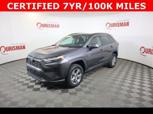 Used 2024 Toyota RAV4 LE AWD/4WD image 4