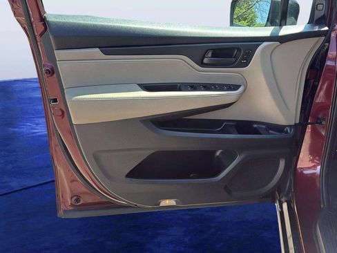 Used 2020 Honda Odyssey EX-L image 16