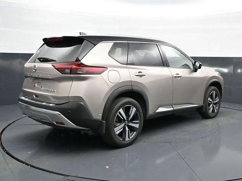Used 2023 Nissan Rogue Platinum w/ Platinum Premium Package FWD image 7