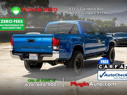 Used 2018 Toyota Tacoma SR5 RWD image 4