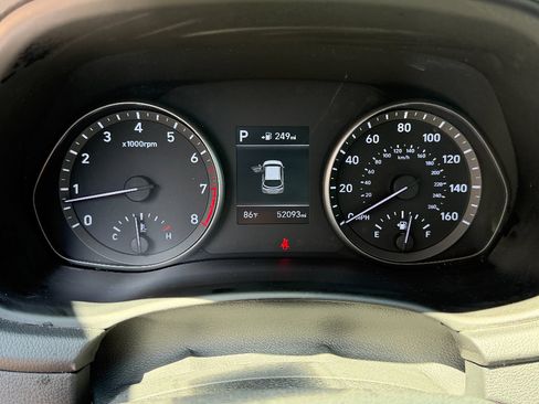 Used 2018 Hyundai Elantra GT FWD image 18