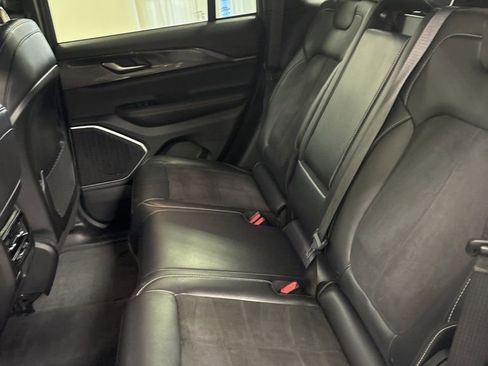 Used 2022 Jeep Grand Cherokee Altitude image 22