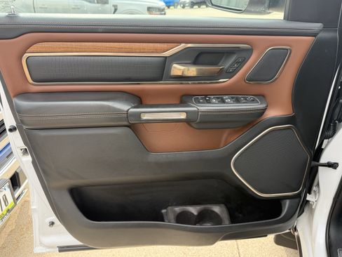 Used 2020 RAM 1500 Limited AWD/4WD image 11