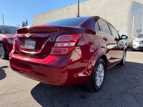 Used 2019 Chevrolet Sonic LT w/ Convenience Package image 22