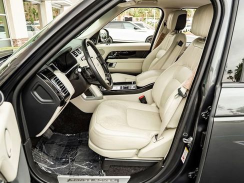 Used 2020 Land Rover Range Rover Long Wheelbase HSE image 15