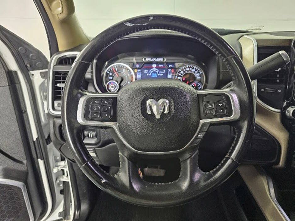 Used 2022 RAM 2500 Laramie AWD/4WD image 14