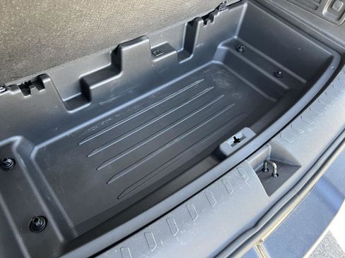 Used 2019 Chevrolet Traverse High Country image 47