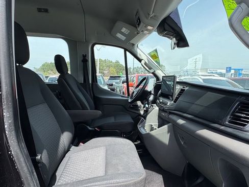 Used 2022 Ford Transit 350 XLT image 11