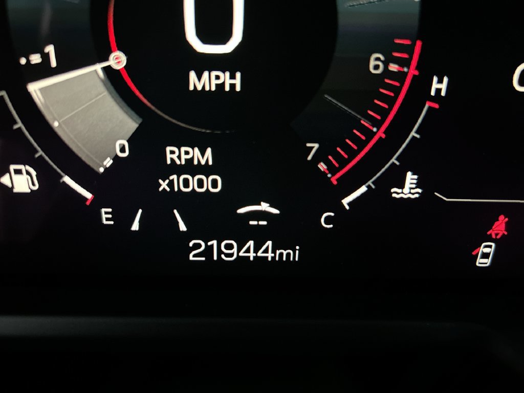 Used 2025 GMC Acadia Elevation AWD/4WD image 15