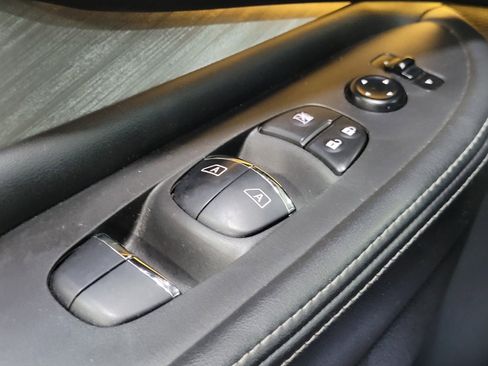 Used 2015 Nissan Murano SL w/ SL Technology Package image 27