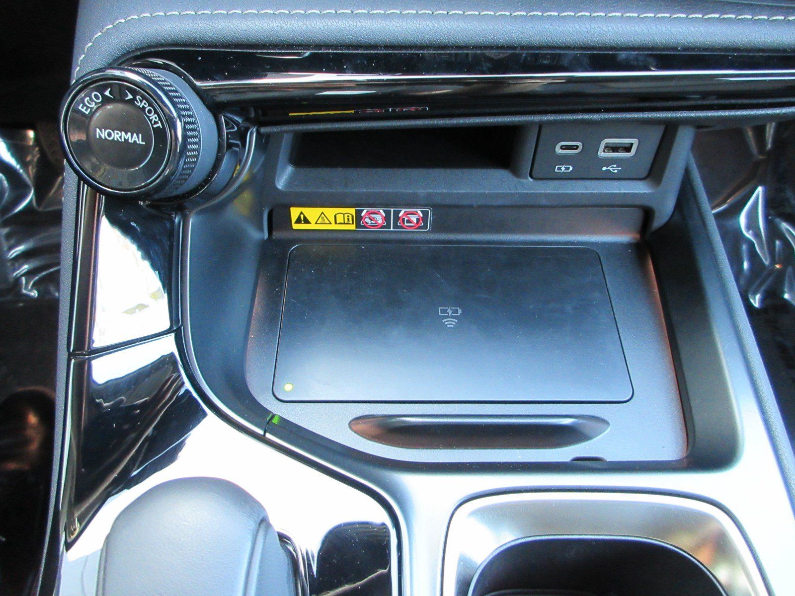 Used 2026 Lexus NX 450h+ AWD w/ Accessory Package (Z2) image 46