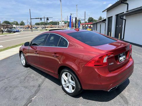 Used 2014 Volvo S60 T5 image 3