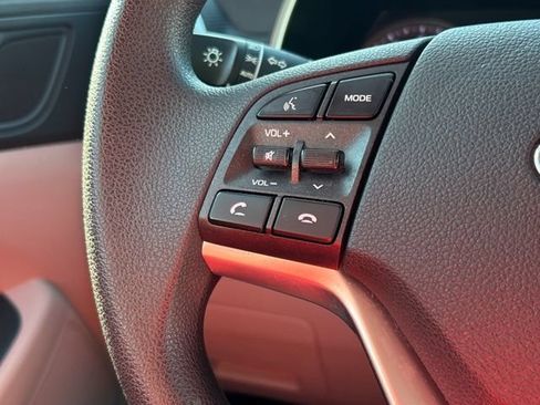 Used 2019 Hyundai Tucson SE w/ Cargo Package FWD image 34
