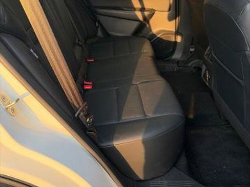 Certified 2024 Nissan Rogue SV w/ SV Premium Package FWD image 8