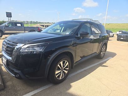 Used 2022 Nissan Pathfinder SL