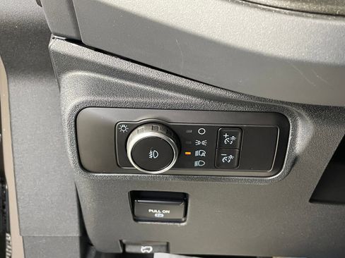 New 2025 Ford Bronco Big Bend w/ Black Diamond Package image 11