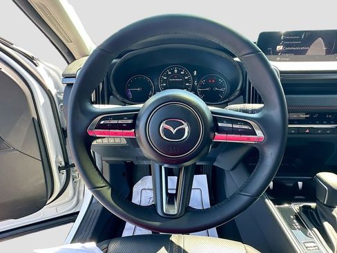 Used 2025 MAZDA CX-50 2.5 Hybrid w/ Premium Plus Pkg AWD/4WD image 11