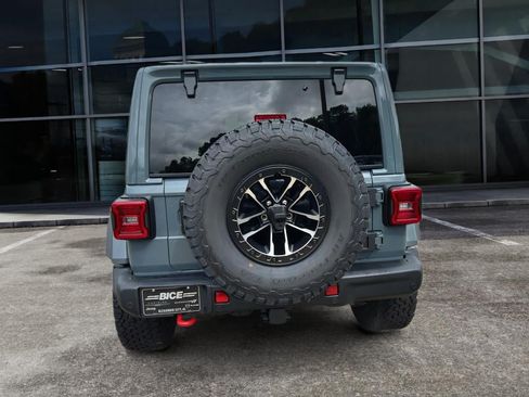 New 2026 Jeep Wrangler Unlimited Rubicon AWD/4WD image 6