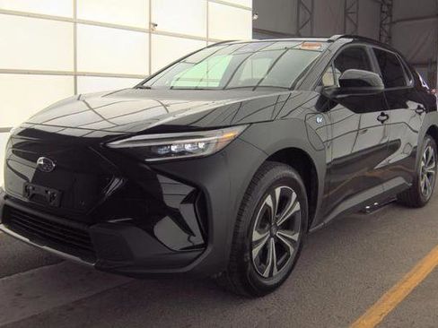 Used 2025 Subaru Solterra Premium w/ Premium Package image 2