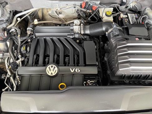Used 2022 Volkswagen Atlas Cross Sport SEL Premium R-Line AWD/4WD image 43