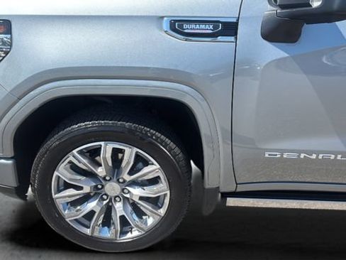 Used 2025 GMC Sierra 1500 Denali w/ Denali Reserve Package AWD/4WD image 38