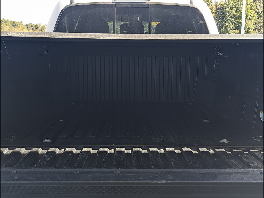 Used 2021 Toyota Tacoma TRD Off-Road AWD/4WD image 14