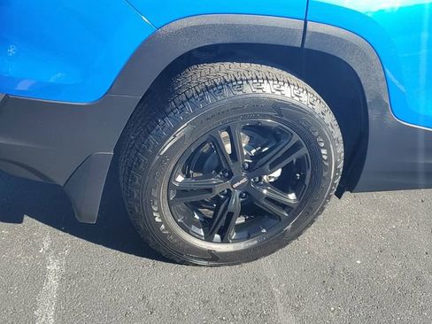 Certified 2024 GMC Terrain AT4 w/ Infotainment Package II AWD/4WD image 5