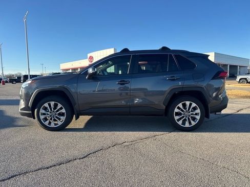 Used 2025 Toyota RAV4 XLE Premium image 3