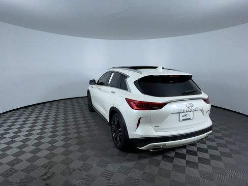 Used 2021 INFINITI QX50 Luxe w/ Appearance Package AWD/4WD image 7