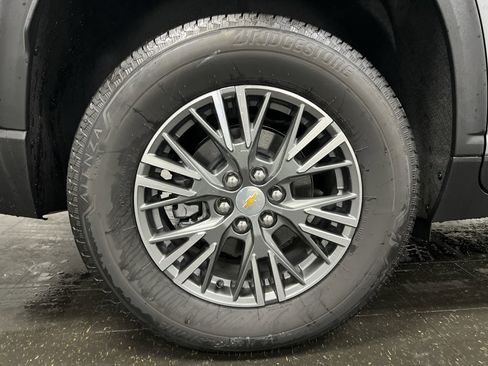 New 2025 Chevrolet Traverse LT w/ LPO, Floor Liner Package image 66