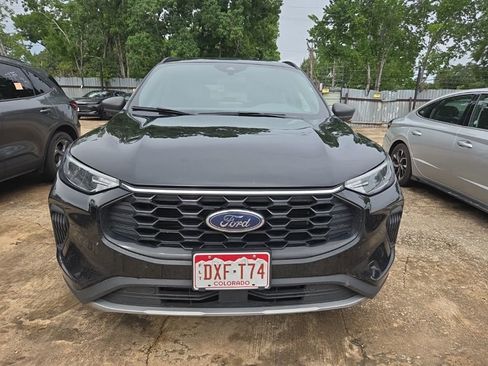 Used 2025 Ford Escape ST-Line AWD/4WD image 7