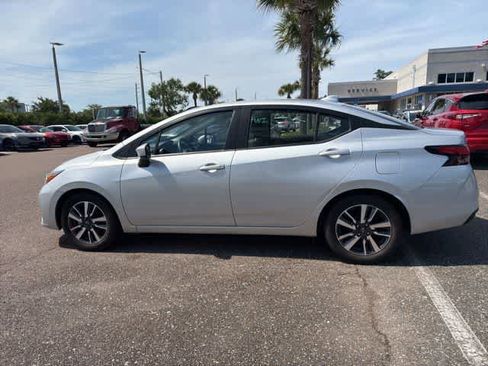 Used 2024 Nissan Versa SV FWD image 20