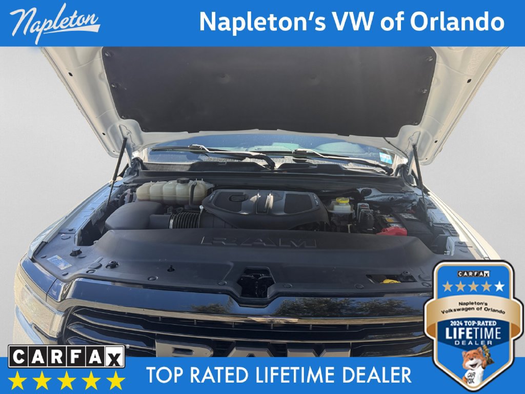 Used 2025 RAM 1500 Laramie w/ Night Edition AWD/4WD image 34