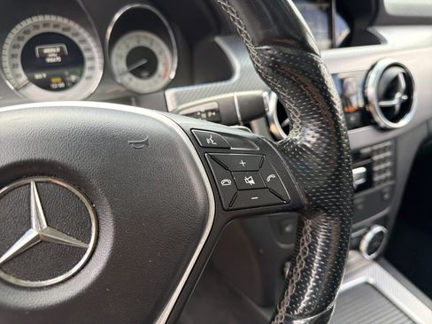Used 2014 Mercedes-Benz GLK 350 4MATIC image 19