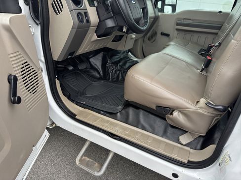 Used 2008 Ford F250 XLT image 12