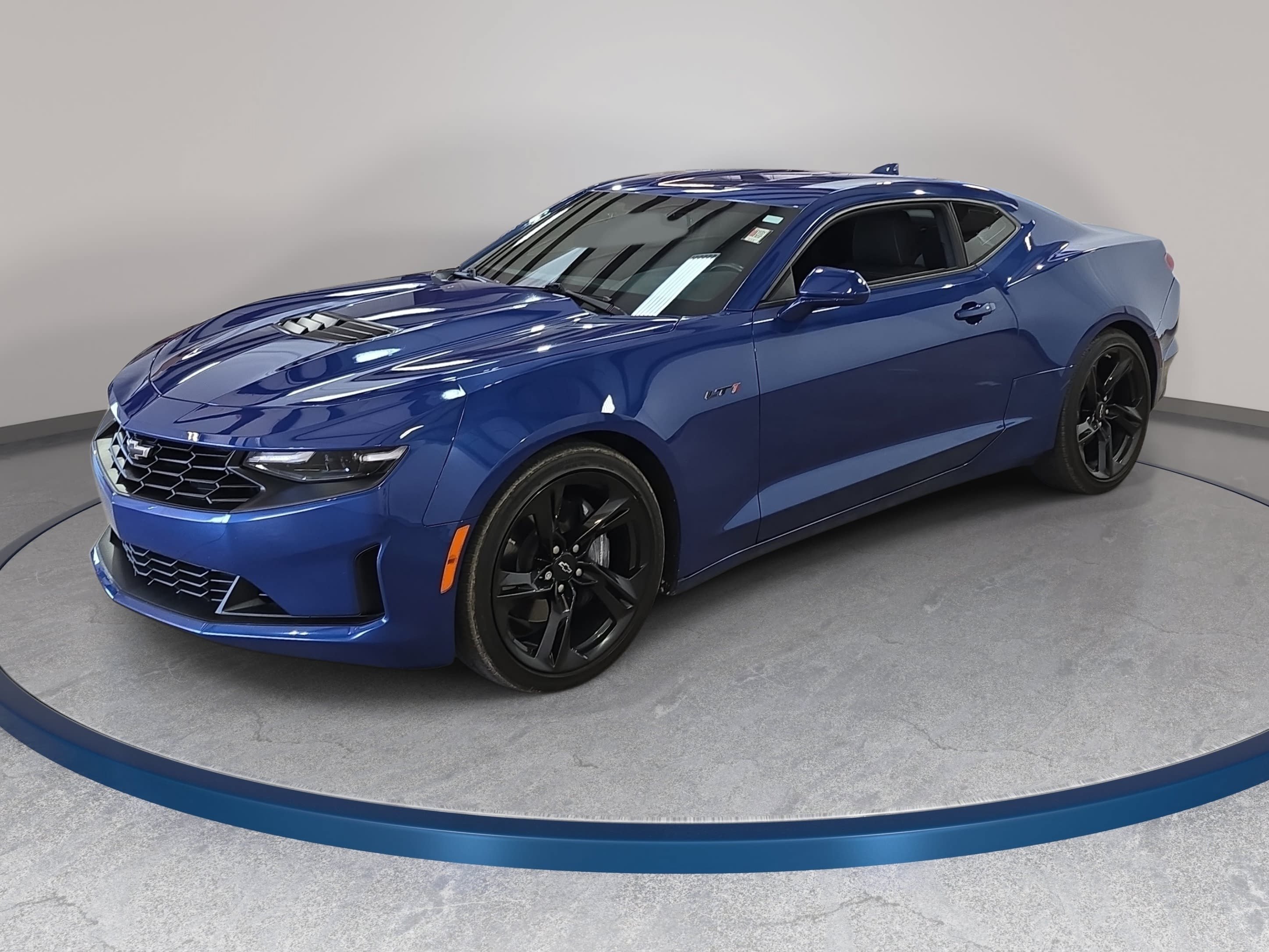 Used 2023 Chevrolet Camaro LT w/ Technology Package RWD image 1