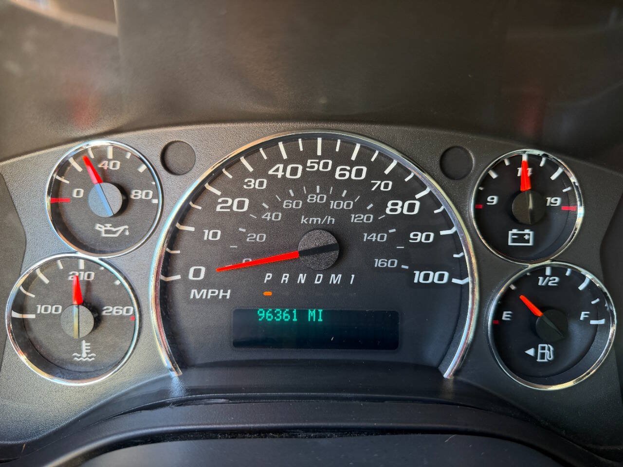 Used 2011 GMC Savana 2500 RWD image 14