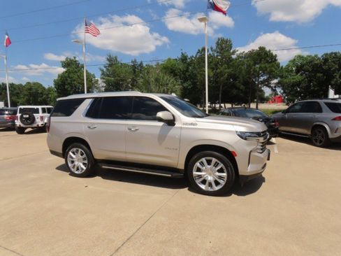 Used 2023 Chevrolet Tahoe High Country RWD image 6