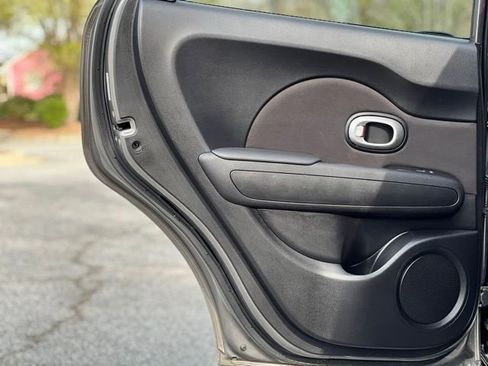 Used 2017 Kia Soul image 13