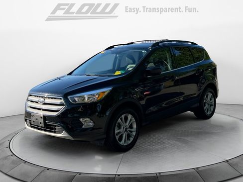 Used 2018 Ford Escape SE AWD/4WD image 4
