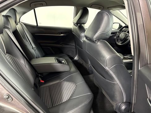 Used 2024 Toyota Camry SE FWD image 18
