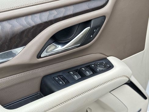 Used 2023 GMC Yukon Denali image 21