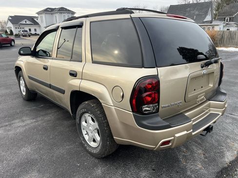 Used 2005 Chevrolet TrailBlazer LS w/ LS Preferred Equipment Group image 4